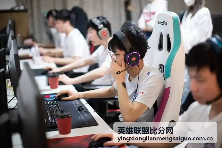 英雄联盟比分网选手数据直播预告背景